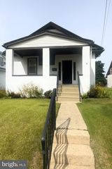 447 2ND AVE, Bellmawr, NJ 08031