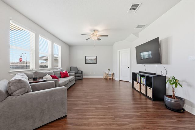 142 Dome Peak TER, Dripping Springs, TX 78620