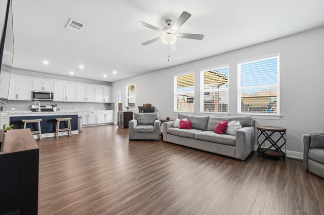 142 Dome Peak TER, Dripping Springs, TX 78620
