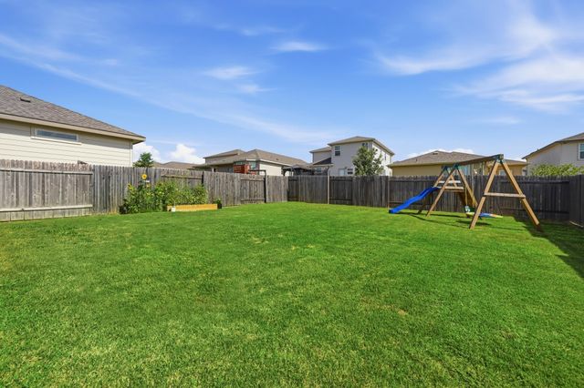 142 Dome Peak TER, Dripping Springs, TX 78620