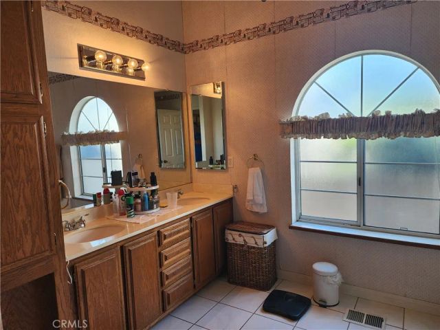 19361 Brookhurst 83, Huntington Beach, CA 92646