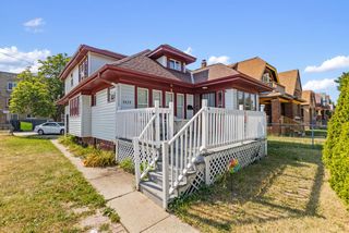 4439 N 27th STREET, Milwaukee, WI 53209