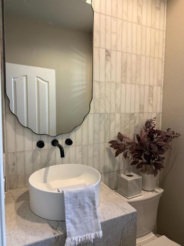 6151 Lockridge Dr, Granite Bay, CA 95746