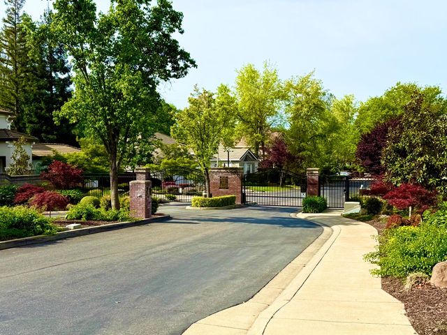 6151 Lockridge Dr, Granite Bay, CA 95746