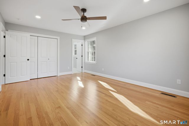 70 South Road, Ellington, CT 06029