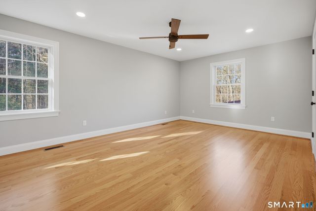 70 South Road, Ellington, CT 06029