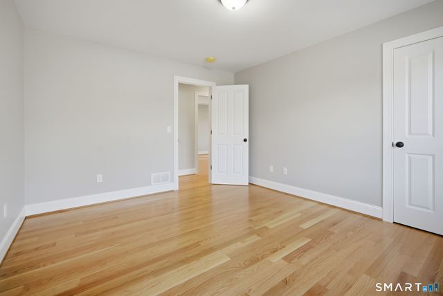 70 South Road, Ellington, CT 06029