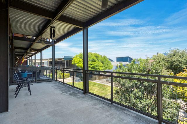 831 S Flores Street 2201, San Antonio, TX 78204