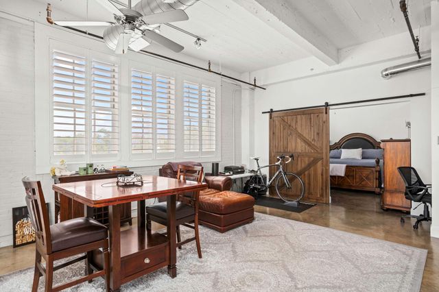 831 S Flores Street 2201, San Antonio, TX 78204