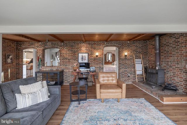 15 KENDALL BLVD, Oaklyn, NJ 08107