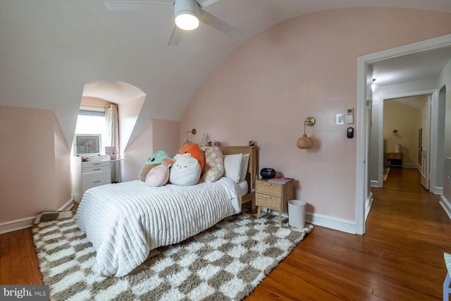 15 KENDALL BLVD, Oaklyn, NJ 08107