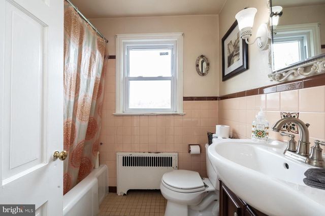 15 KENDALL BLVD, Oaklyn, NJ 08107