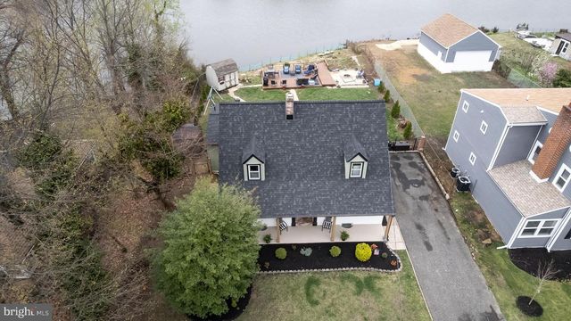 15 KENDALL BLVD, Oaklyn, NJ 08107