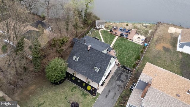 15 KENDALL BLVD, Oaklyn, NJ 08107