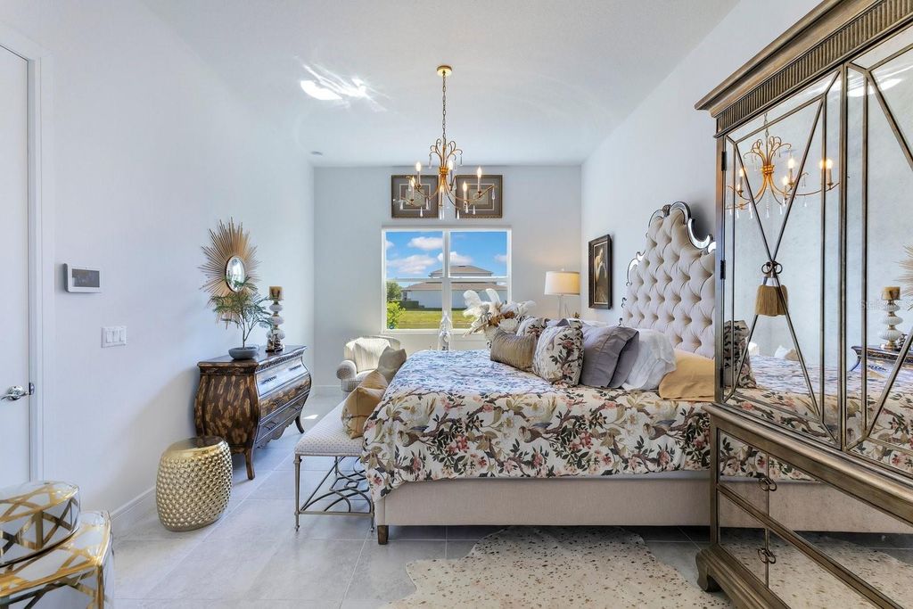 Image 19 of property listing at 13831 TYBEE BEACH LANE, Orlando, FL 32827