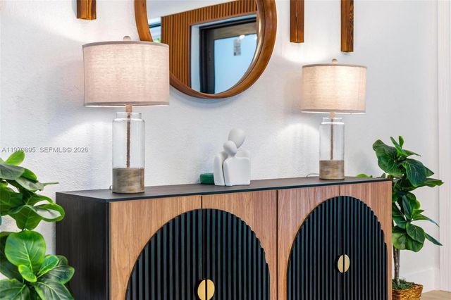 751 NE 80th St, Miami, FL 33138