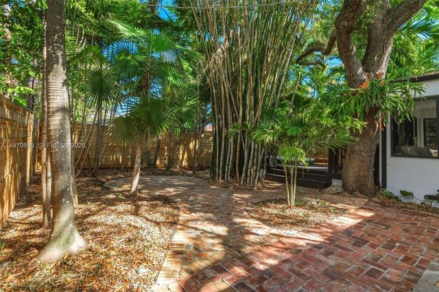 751 NE 80th St, Miami, FL 33138