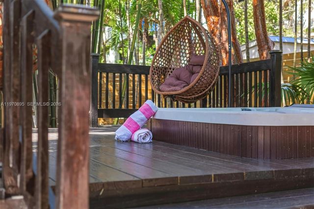 751 NE 80th St, Miami, FL 33138