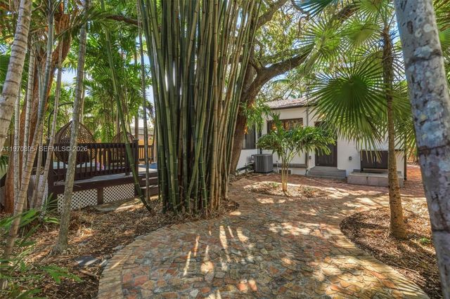 751 NE 80th St, Miami, FL 33138