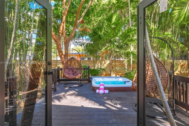 751 NE 80th St, Miami, FL 33138