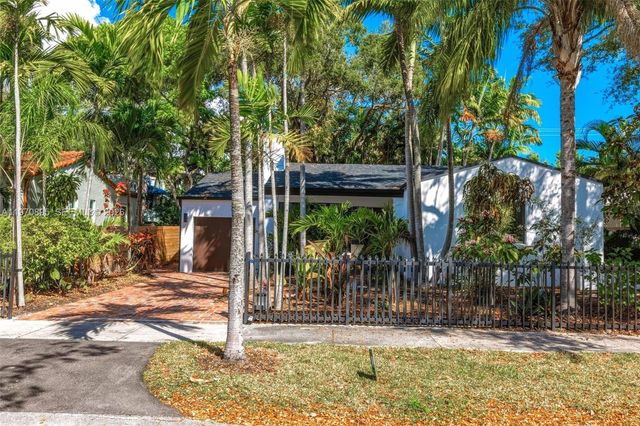 751 NE 80th St, Miami, FL 33138