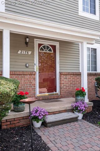 2178 Woodrow Wilson Boulevard 20, West Bloomfield, MI 48324