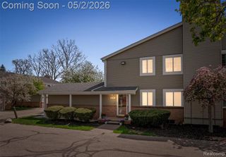 2178 Woodrow Wilson Boulevard 20, West Bloomfield, MI 48324