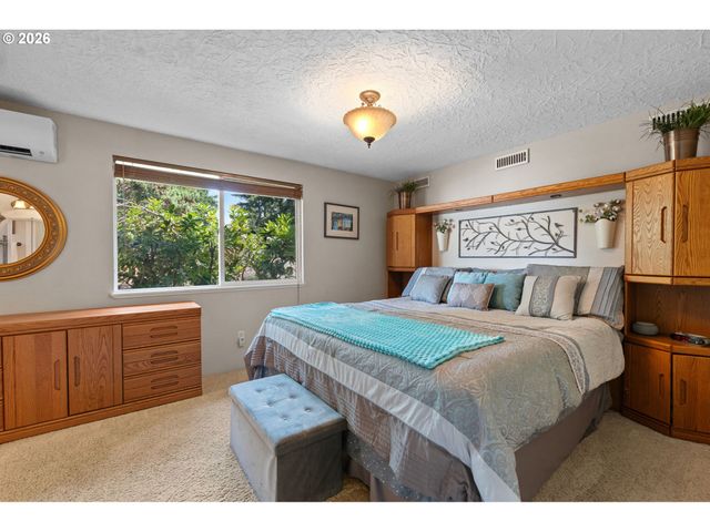 15000 Ne 26TH St, Vancouver, WA 98684