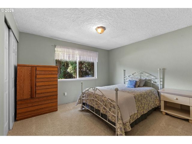 15000 Ne 26TH St, Vancouver, WA 98684