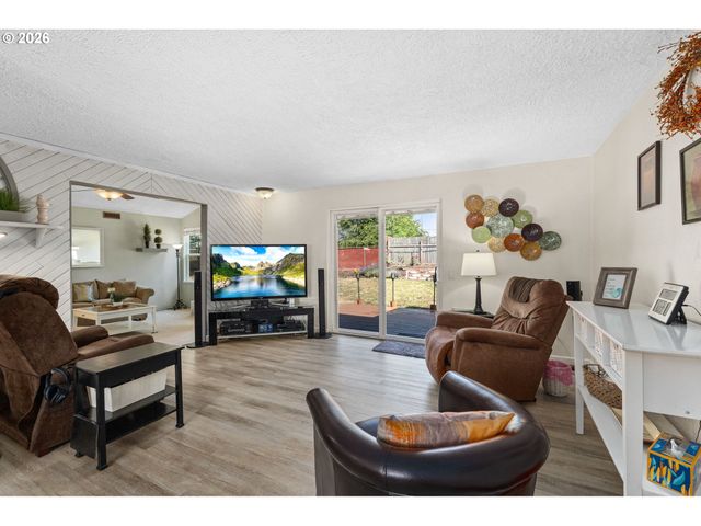 15000 Ne 26TH St, Vancouver, WA 98684