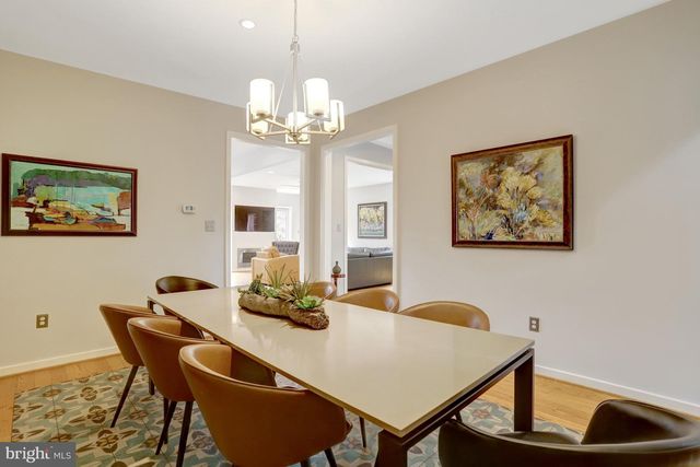 4715 38TH ST N, Arlington, VA 22207