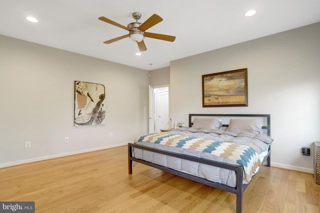 4715 38TH ST N, Arlington, VA 22207