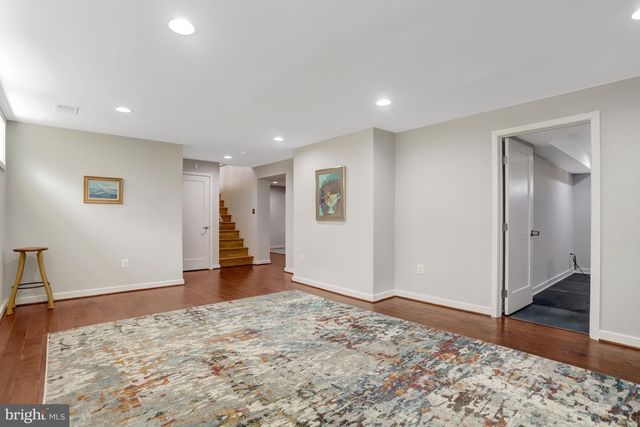 4715 38TH ST N, Arlington, VA 22207