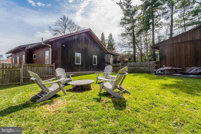 4715 38TH ST N, Arlington, VA 22207