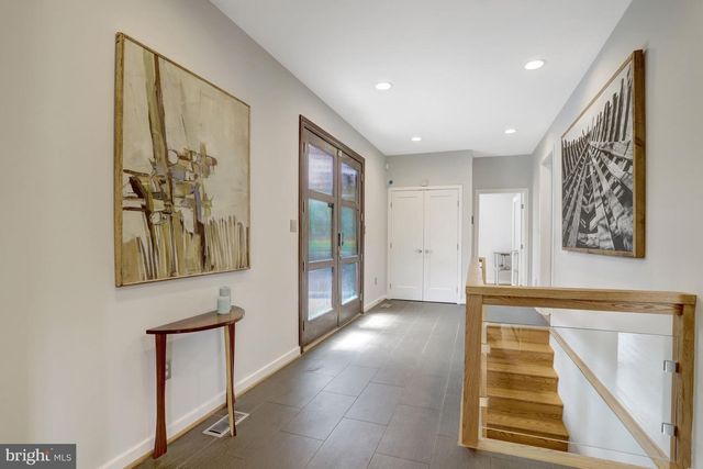 4715 38TH ST N, Arlington, VA 22207