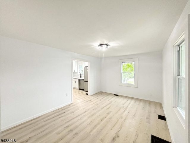 121 Henderson St, Phillipsburg Town, NJ 08865