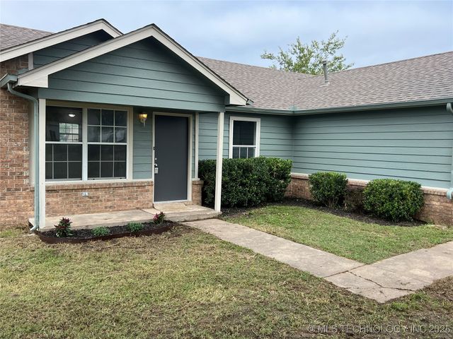11610 N 191st East Place, Collinsville, OK 74021