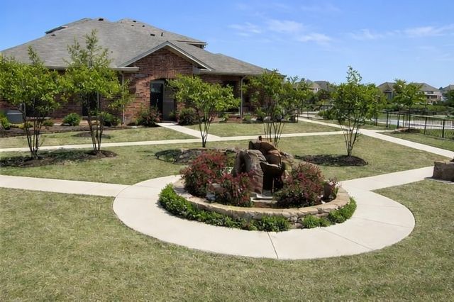 575 S Virginia Hills Drive 106, Mckinney, TX 75072