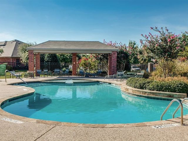 575 S Virginia Hills Drive 106, Mckinney, TX 75072