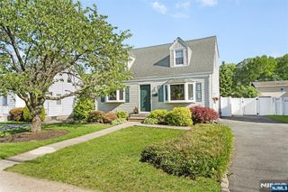 254 Lincoln Avenue, Elmwood Park, NJ 07407