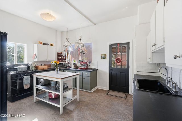 726 E 5th Street, Tucson, AZ 85719