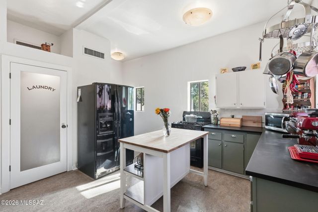 726 E 5th Street, Tucson, AZ 85719