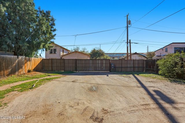 726 E 5th Street, Tucson, AZ 85719