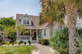 927 Riptide Lane, Carolina Beach, NC 28428