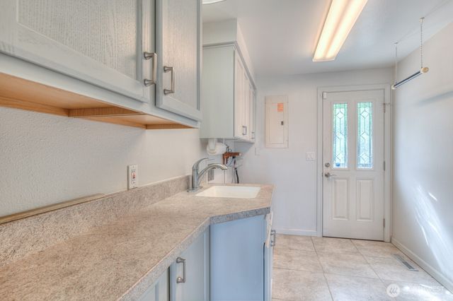 1103 S Skyline Drive, Moses Lake, WA 98837