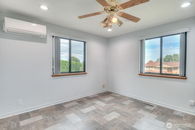 1103 S Skyline Drive, Moses Lake, WA 98837