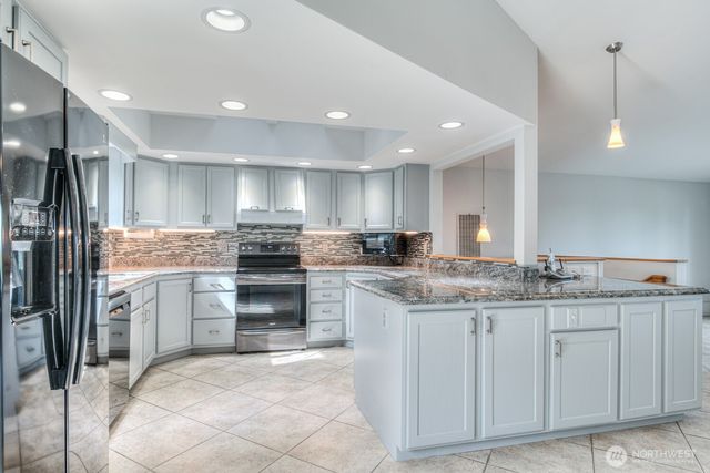 1103 S Skyline Drive, Moses Lake, WA 98837