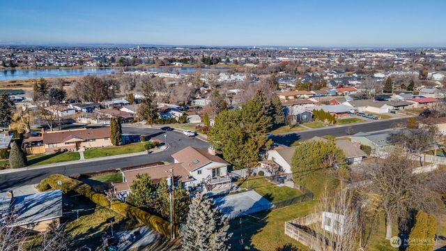 1103 S Skyline Drive, Moses Lake, WA 98837