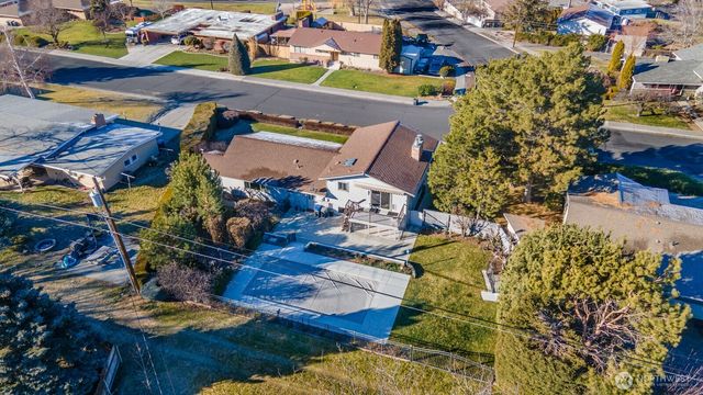 1103 S Skyline Drive, Moses Lake, WA 98837