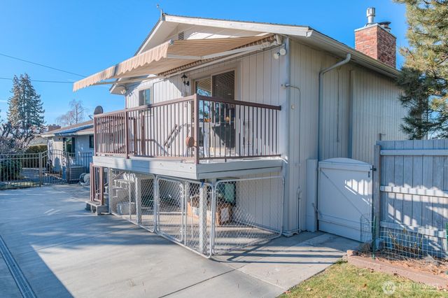 1103 S Skyline Drive, Moses Lake, WA 98837